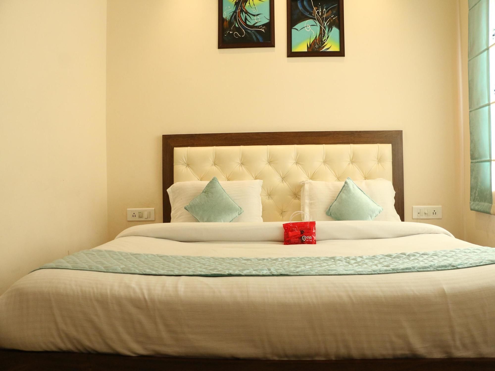 Hotel Rk Grande Ludhiana Esterno foto